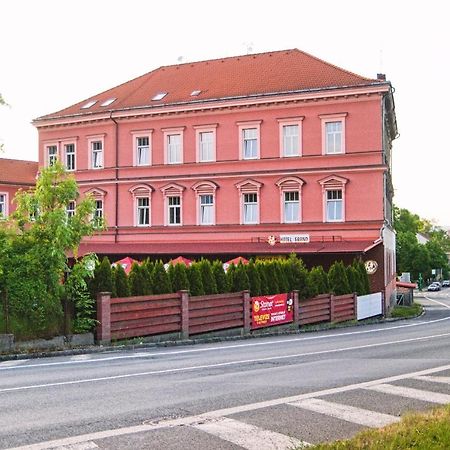 Grand Hotel Jaroměř Esterno foto